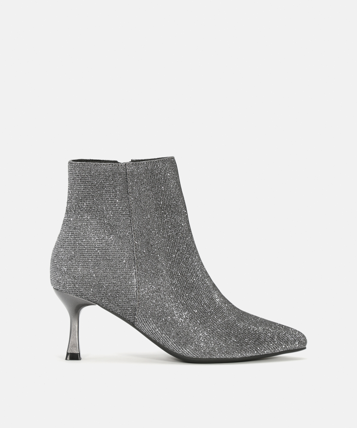 Botines tacón fino brillo image number null